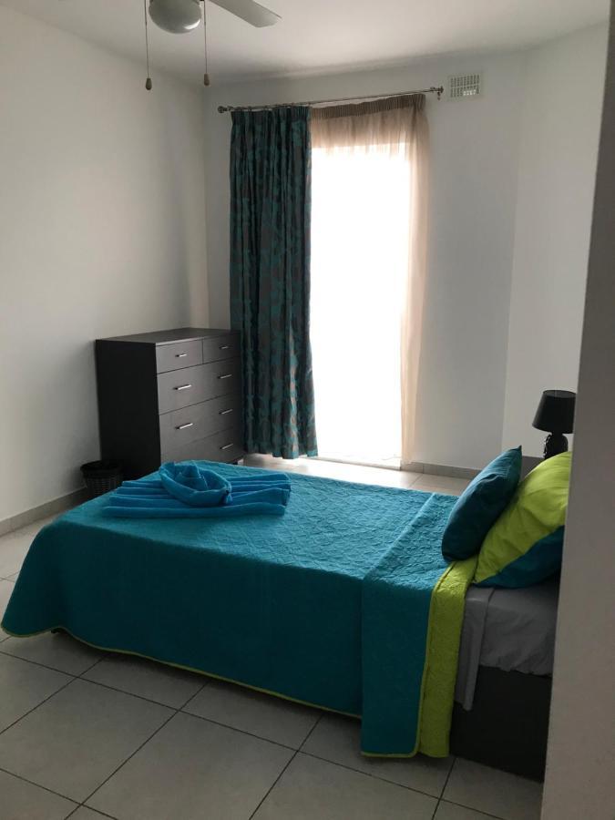 Ocean Pearl Apartment No4 St. Paul's Bay Ngoại thất bức ảnh